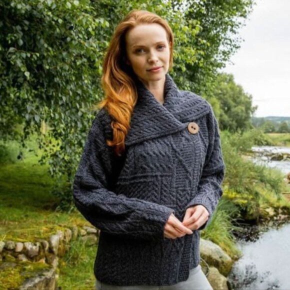 Aran Woollen Mills Carraig Donn Irish Cardigan Gray Cableknit Size Large - Picture 1 of 7